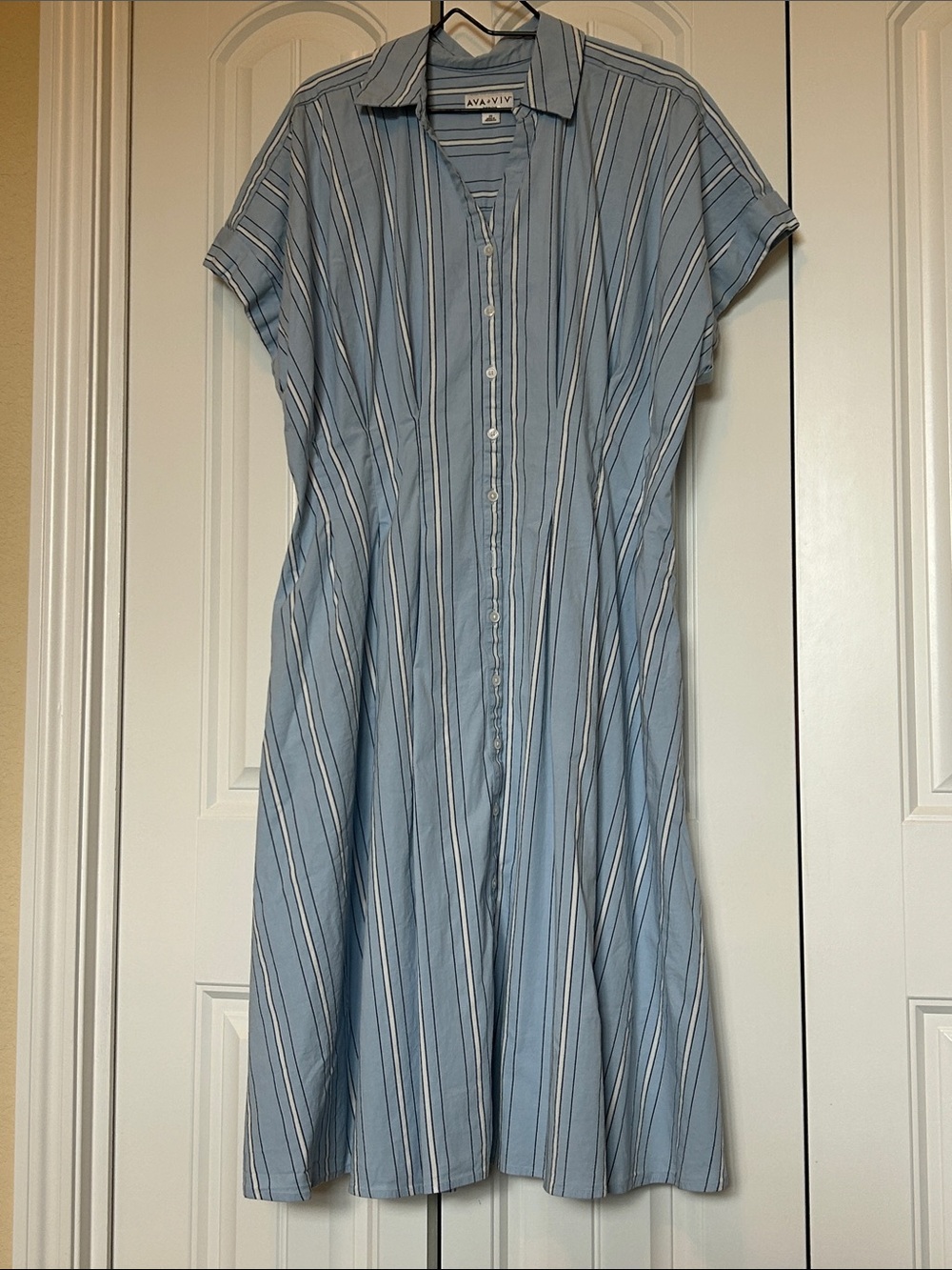 Ava & Viv 2X Blue and White Striped Button-Front Midi Dress